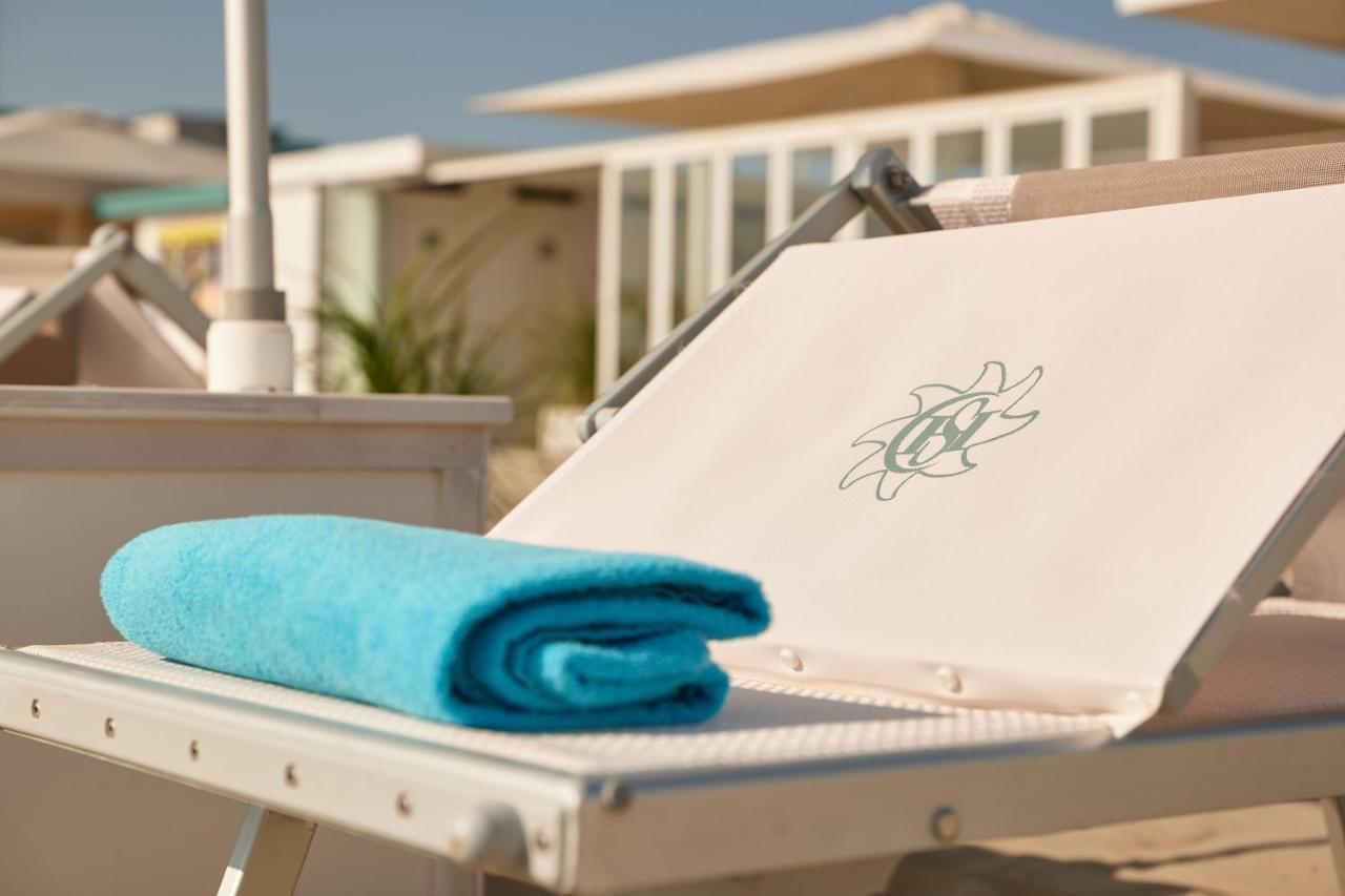 Hotel Saraceno Resort With Private Beach Milano Marittima Zewnętrze zdjęcie