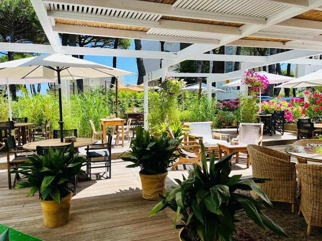 Hotel Saraceno Resort With Private Beach Milano Marittima Zewnętrze zdjęcie