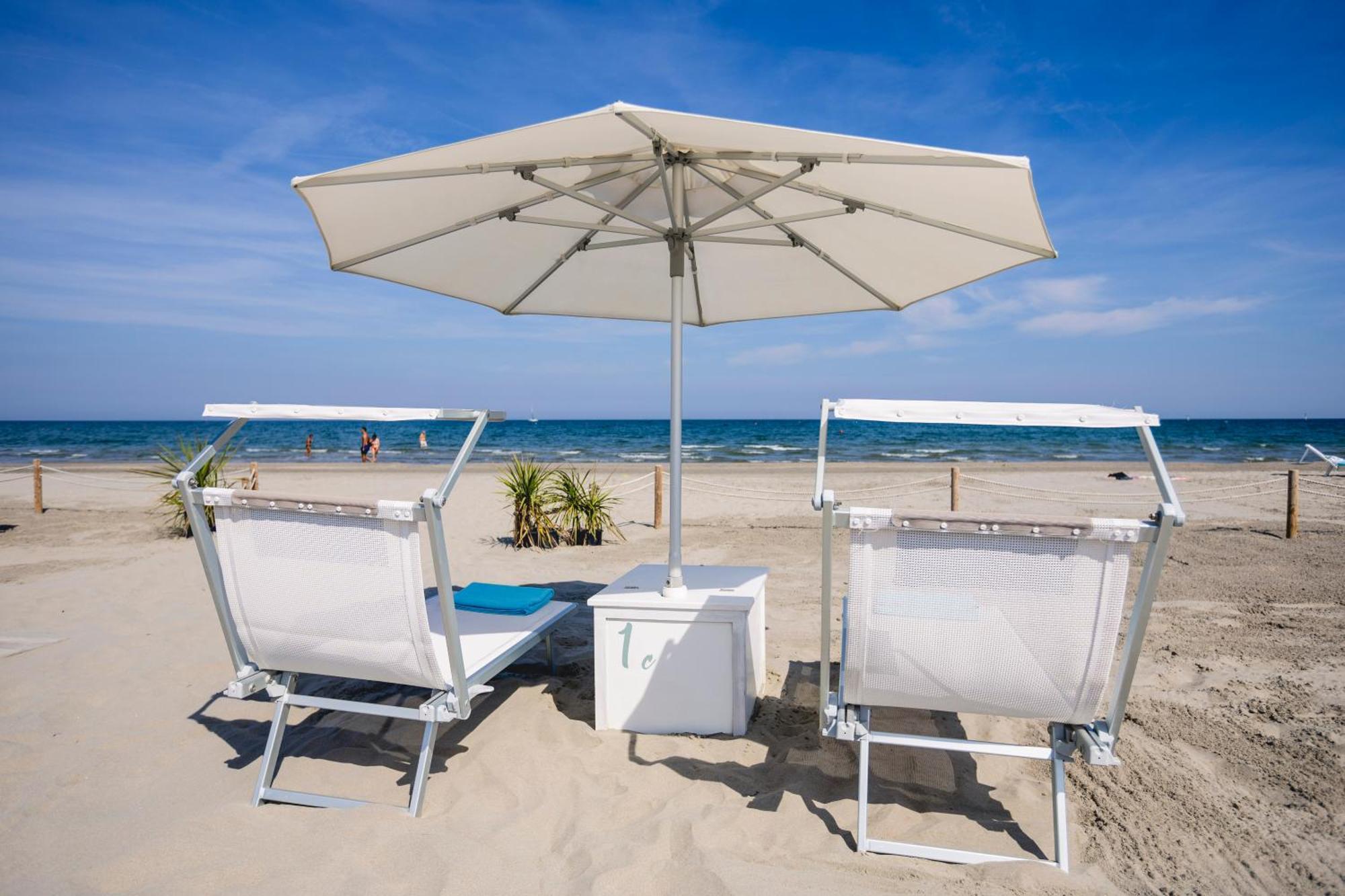 Hotel Saraceno Resort With Private Beach Milano Marittima Zewnętrze zdjęcie