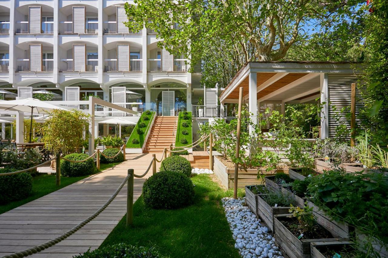 Hotel Saraceno Resort With Private Beach Milano Marittima Zewnętrze zdjęcie